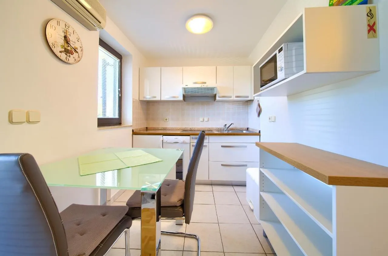 Apartment Villa Punta Punat